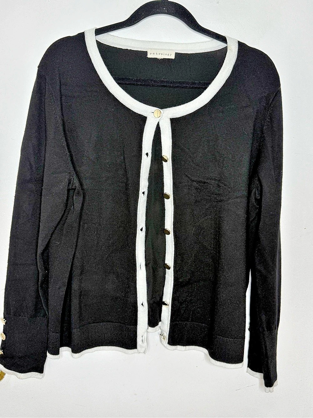 Button-Front Cardigan in Black & White XL